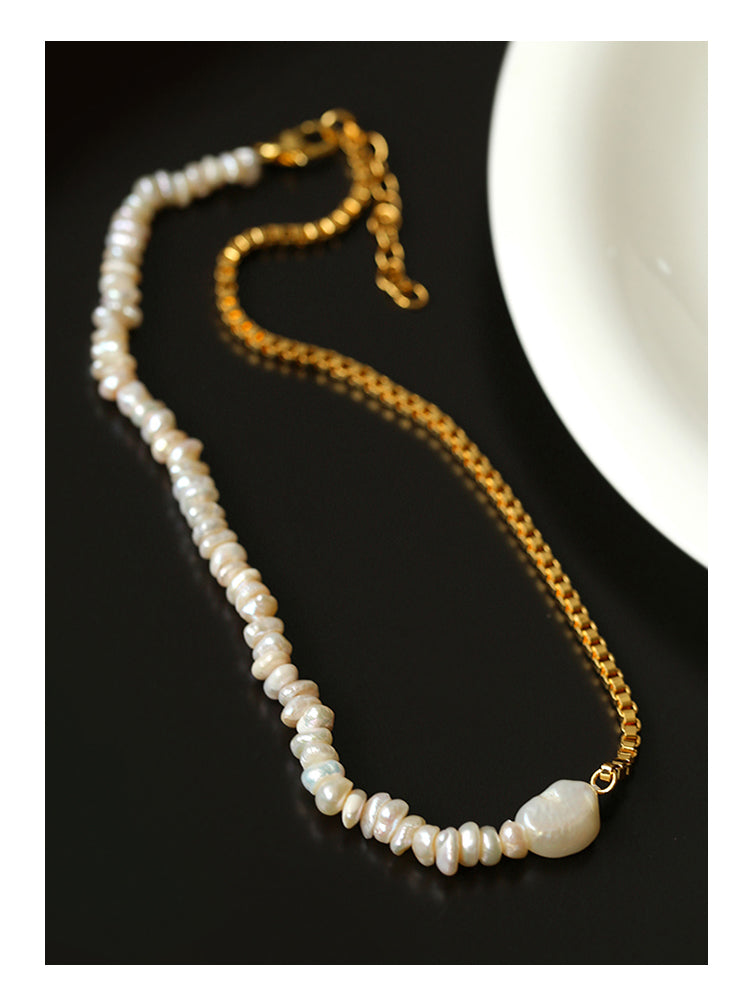 Natural Pearl Inlaid Chain Necklace, Niche Design, Light Luxury Sweater Chain Necklace