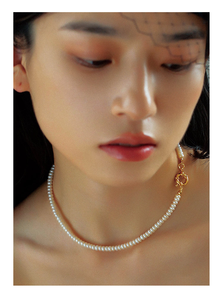 Minimalist and Elegant Natural Pearl Necklace, Versatile Irregular Bead Collarbone Chain